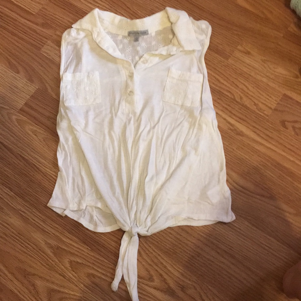 White tank top